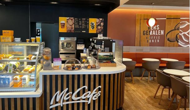 User-experience-MacBlauw-mcDonalds-contractbeheer-facilitair-cloudcompagnon