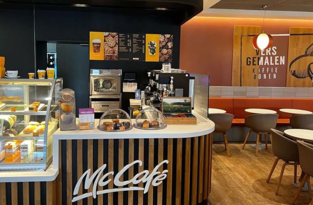 User-experience-MacBlauw-mcDonalds-contractbeheer-facilitair-cloudcompagnon